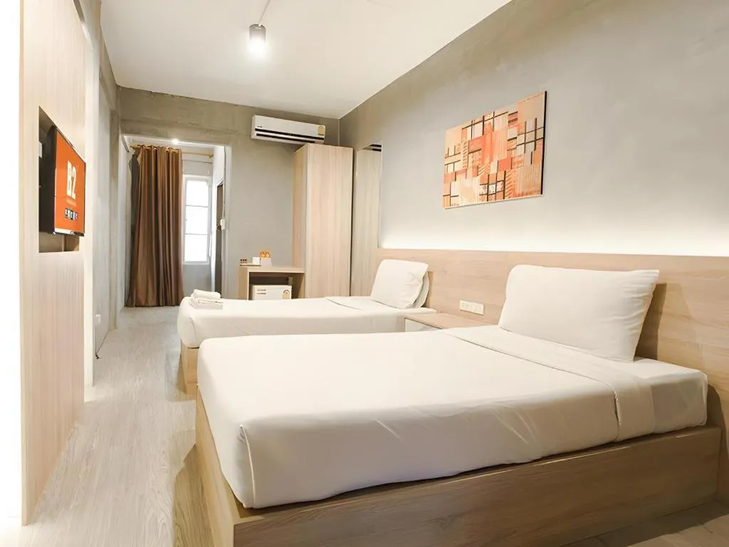 Bed in B2 Santitham Boutique & Budget Hotel