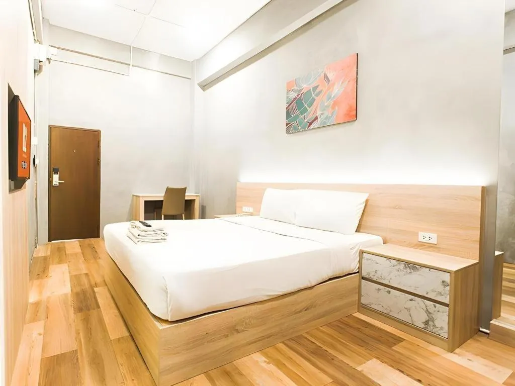 Bed in B2 Santitham Boutique & Budget Hotel