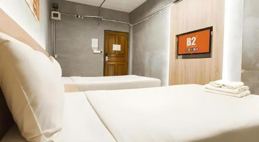 Bed in B2 Santitham Boutique & Budget Hotel