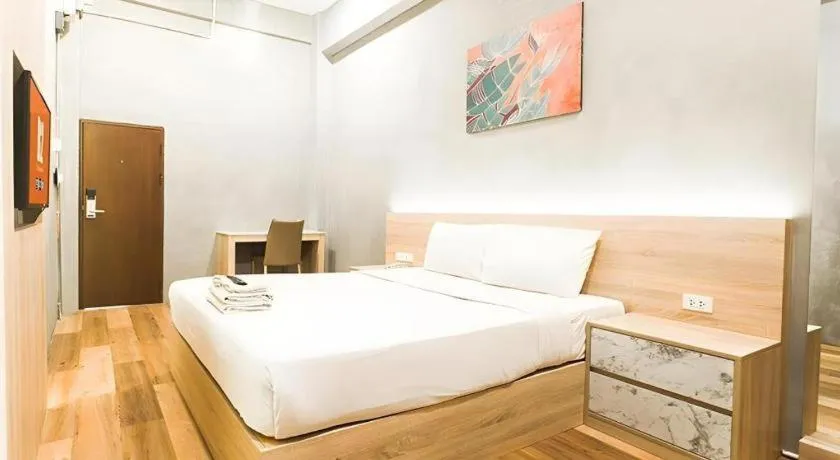 Bed in B2 Santitham Boutique & Budget Hotel