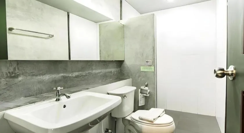 B2 Green Boutique and Budget Hotel