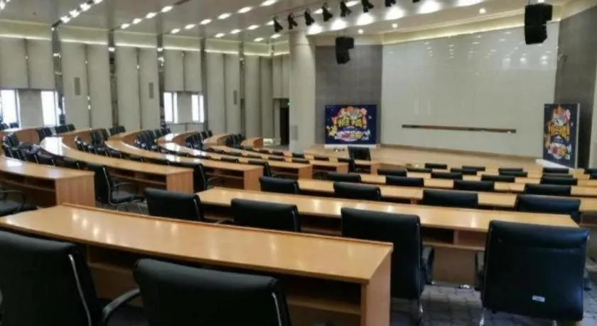 GreenTree Inn Suites HongQiao Airport Branch