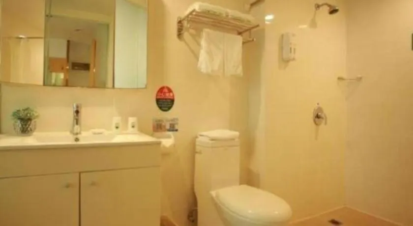 GreenTree Inn Suites HongQiao Airport Branch