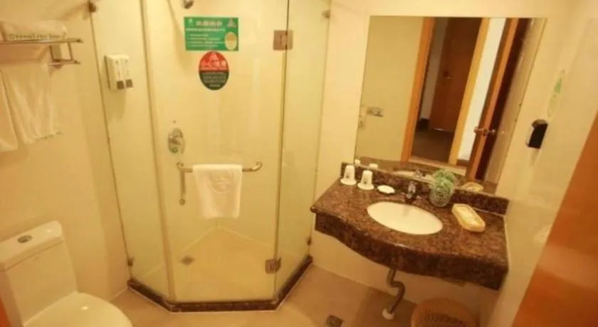 GreenTree Inn Suites HongQiao Airport Branch
