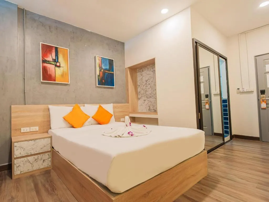 Bed in B2 Khamtieng Boutique & Budget Hotel