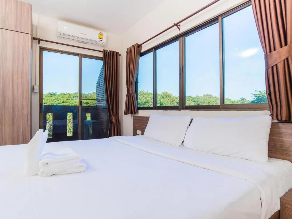 Bed in B2 Airport Boutique & Budget Hotel