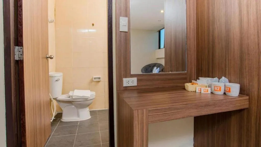 B2 Airport Boutique & Budget Hotel