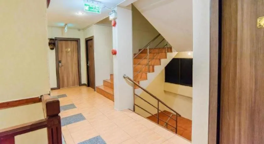 B2 Airport Boutique & Budget Hotel