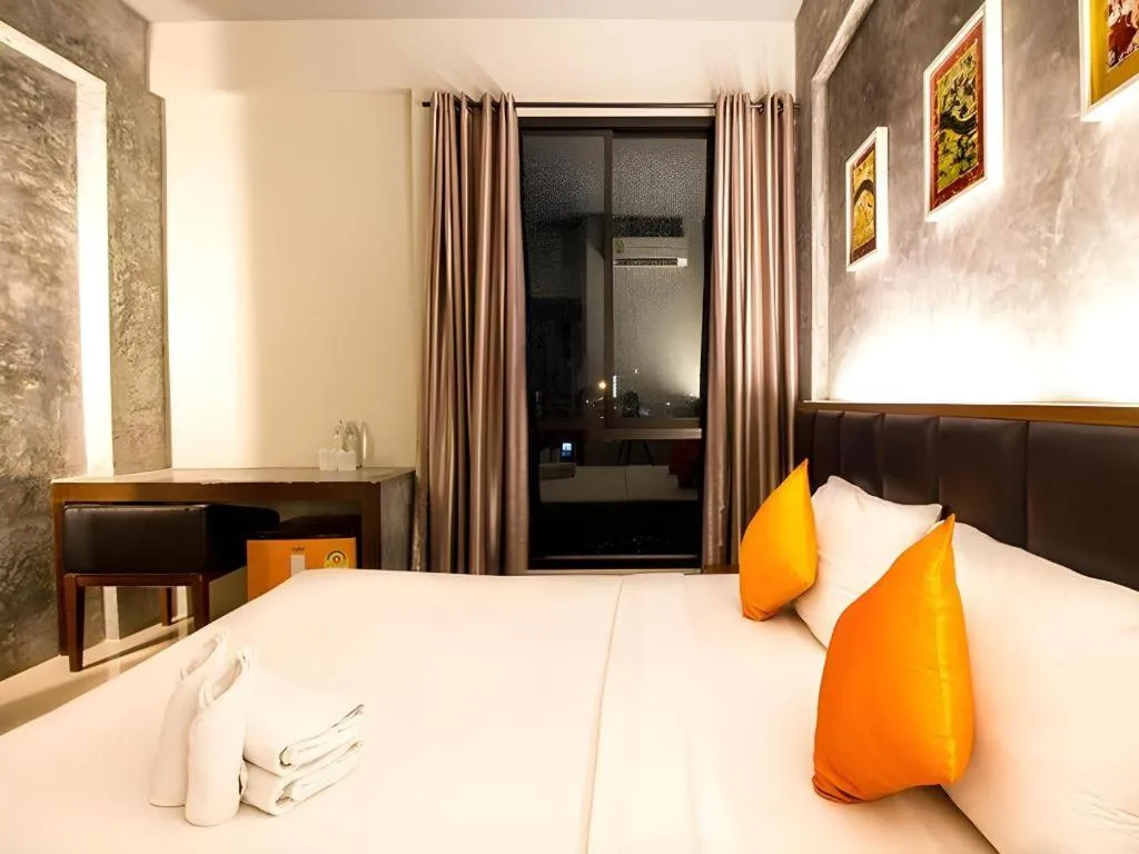 Bed in B2 Thippanate Boutique & Budget Hotel