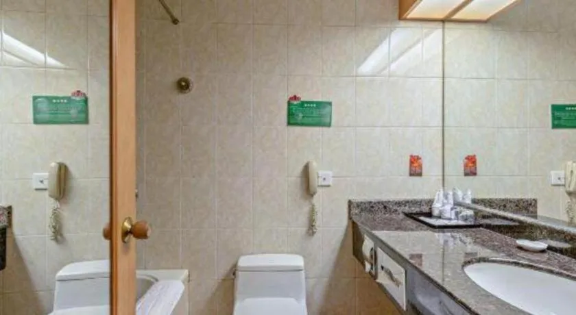 New Pearl River Hotel