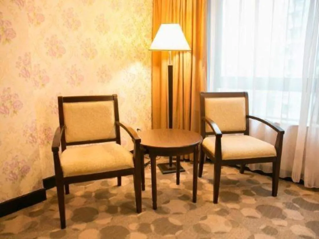 New Pearl River Hotel