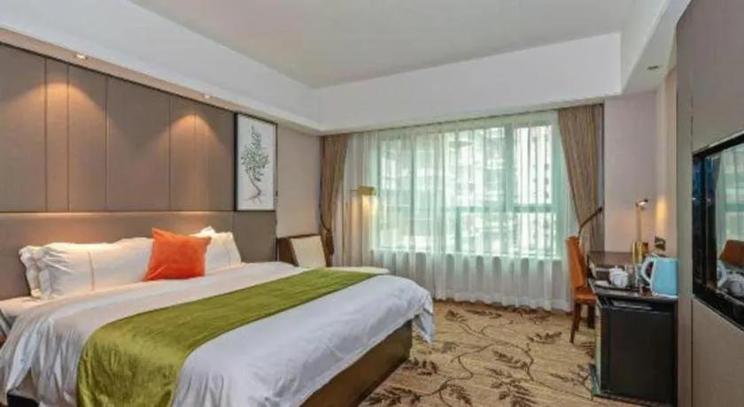 Bed in New Pearl River Hotel
