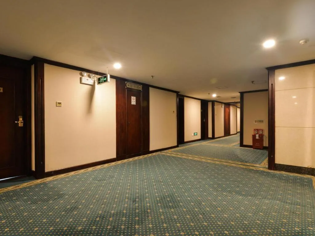 New Pearl River Hotel