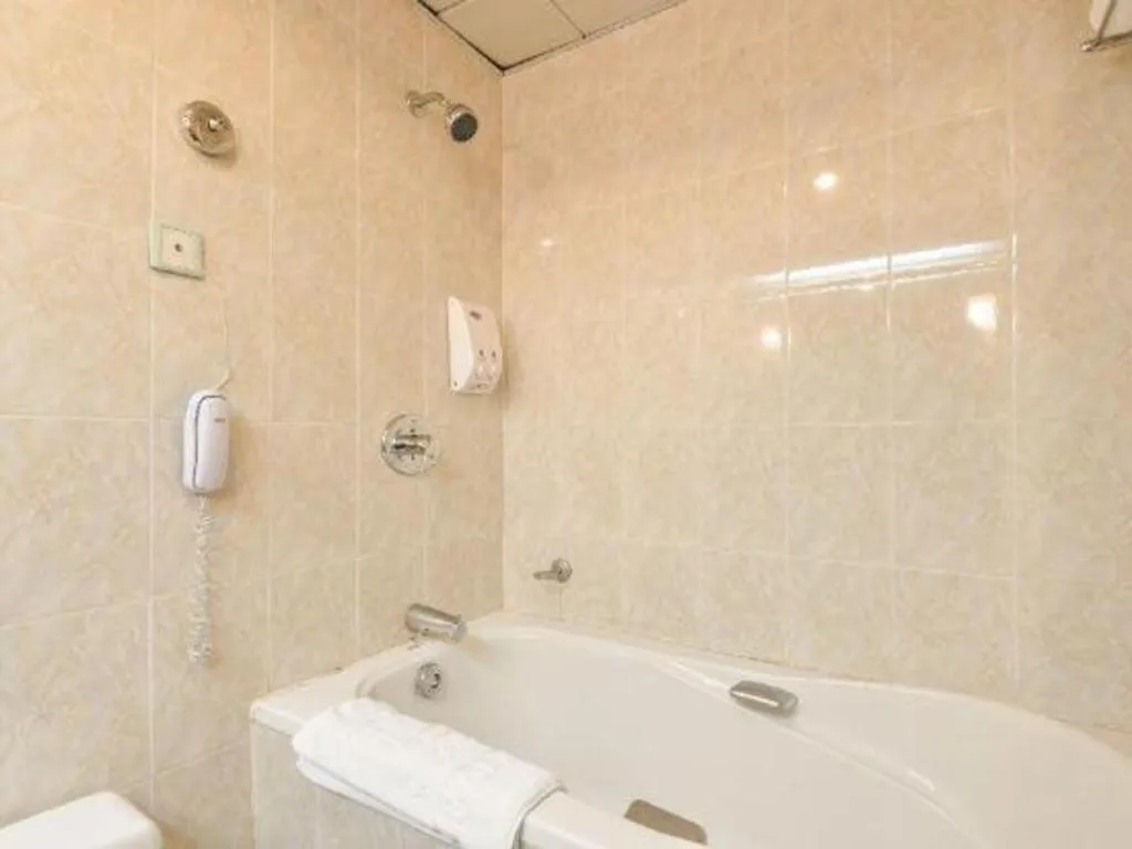 New Pearl River Hotel