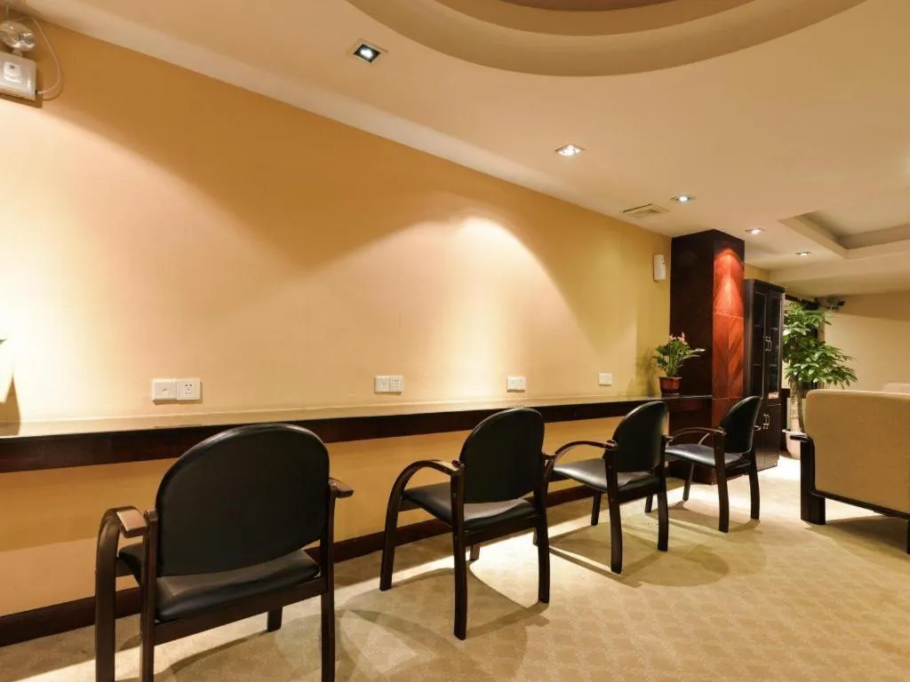 New Pearl River Hotel