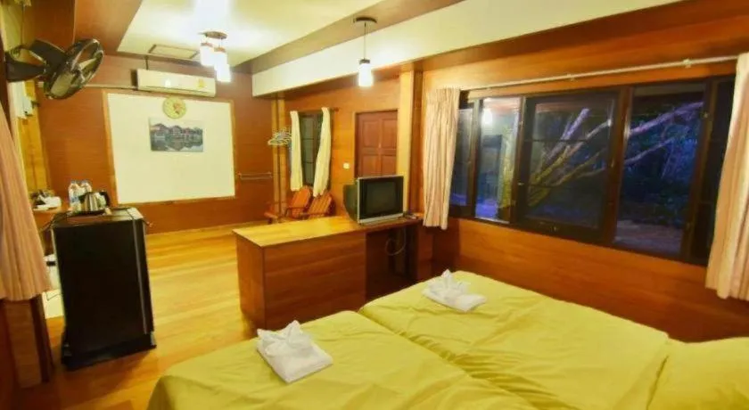 Bed in Nicslongstay Hotel