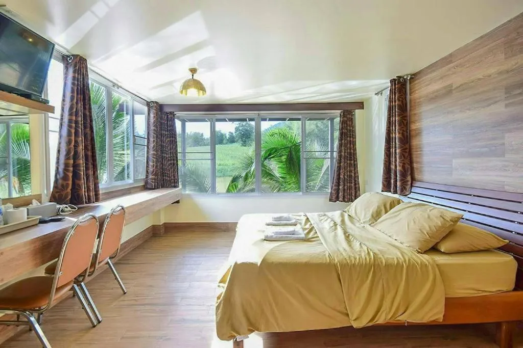 Bed in Nicslongstay Hotel