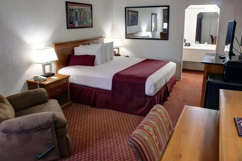 Bed in Baymont by Wyndham Grand Junction