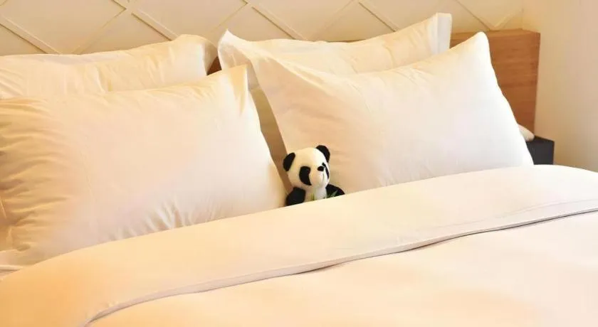 Bed in H-Hotel Riverside Chengdu