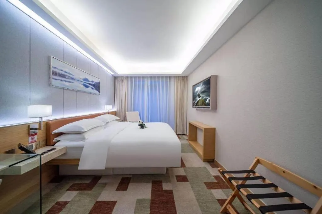 Bed in H-Hotel Riverside Chengdu