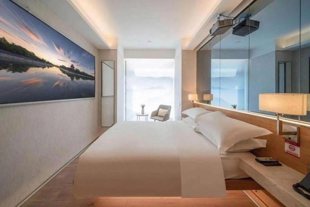 Bed in H-Hotel Riverside Chengdu