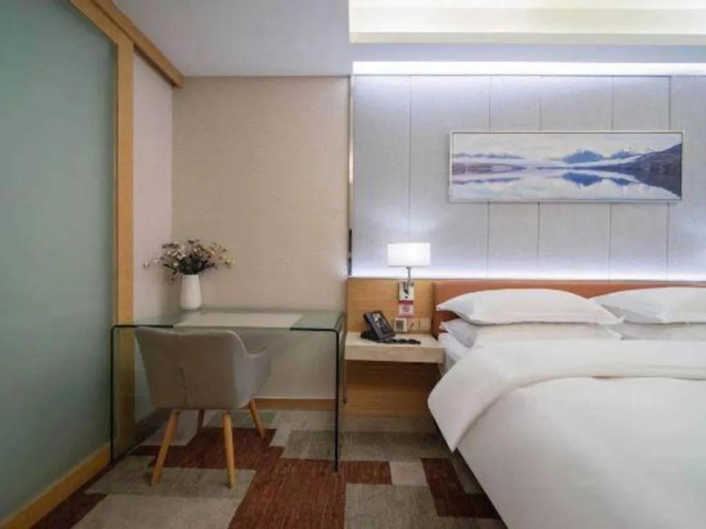 Bed in H-Hotel Riverside Chengdu