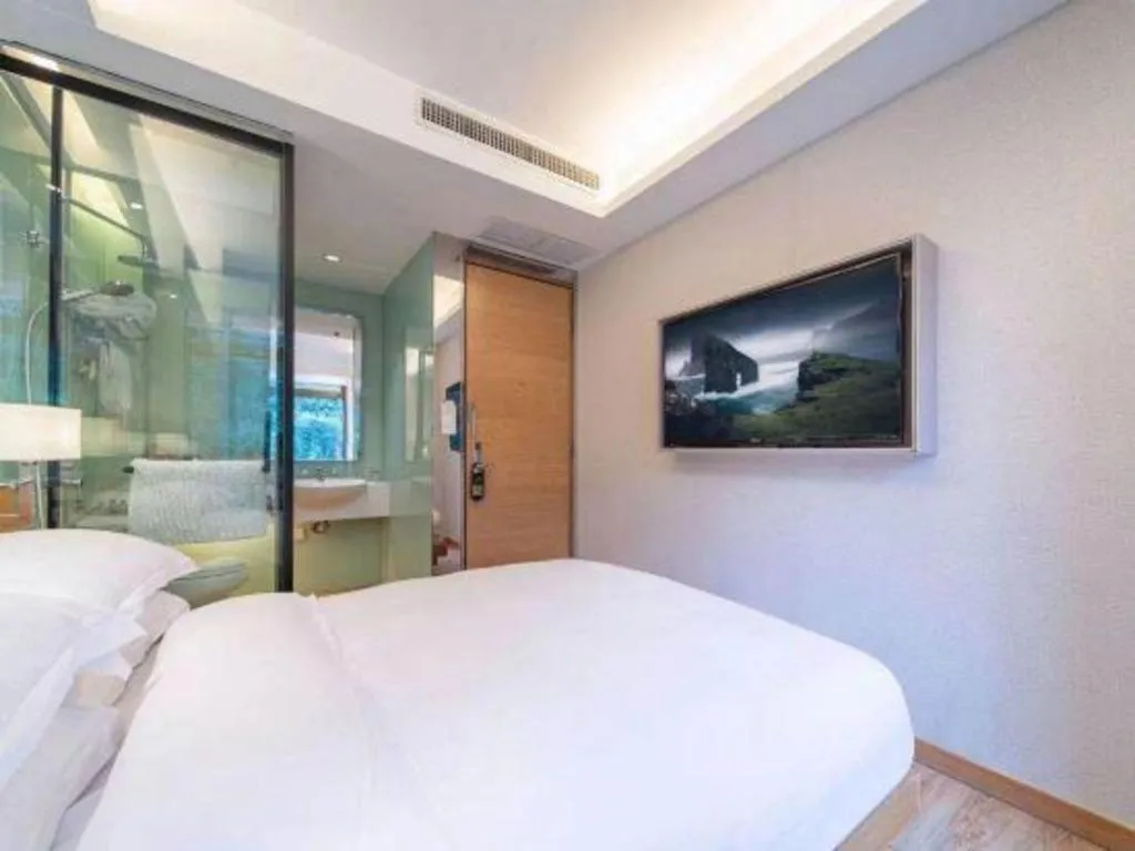 Bed in H-Hotel Riverside Chengdu