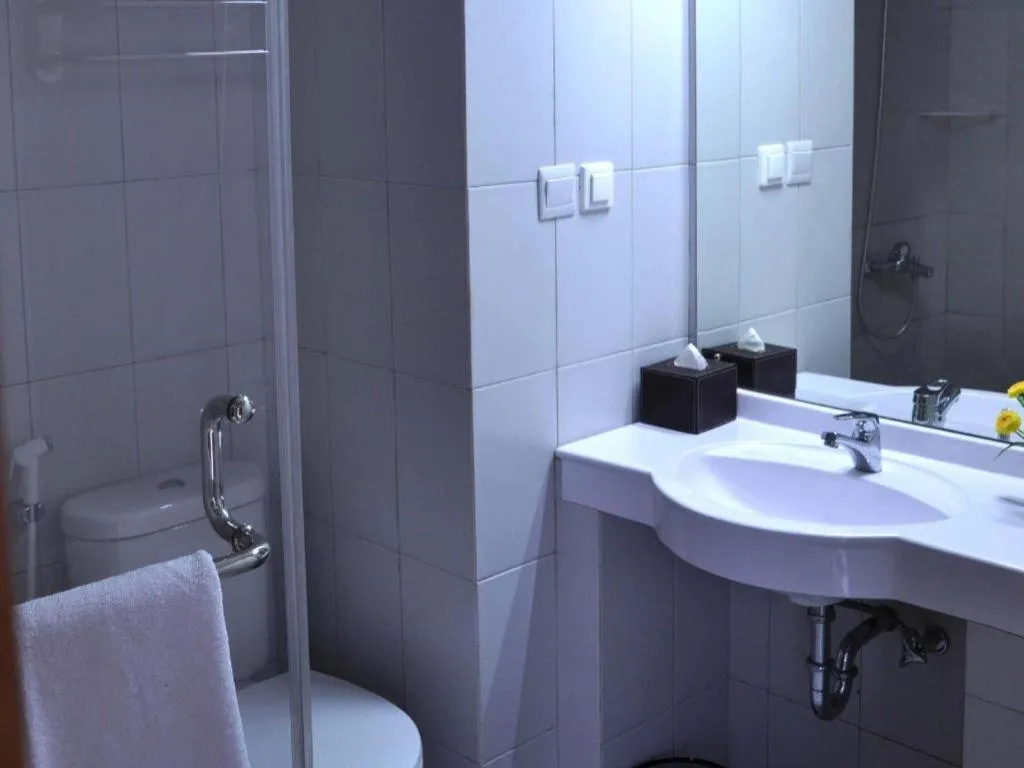 Dermaga Keluarga Hotel