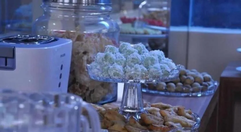 Dermaga Keluarga Hotel