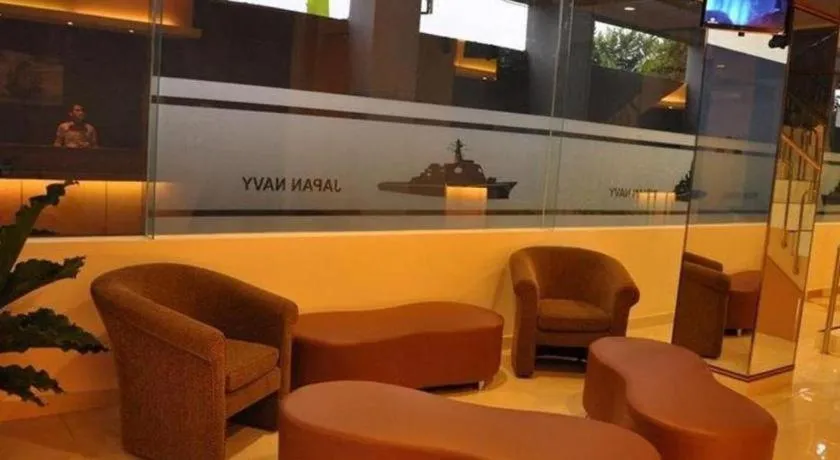 Dermaga Keluarga Hotel