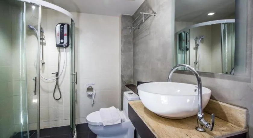 B2 Nimman Premier Hotel