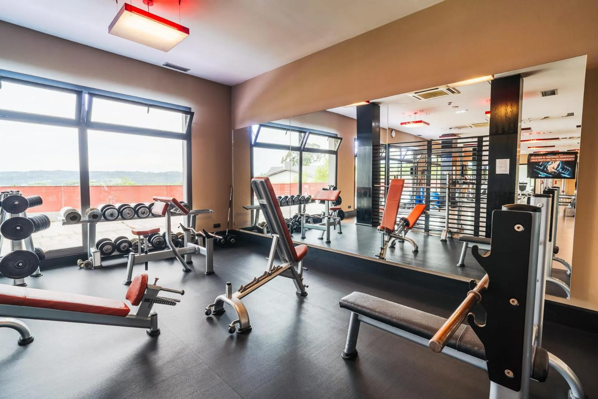Fitness centre/facilities in URH Hotel Spa Zen Balagares