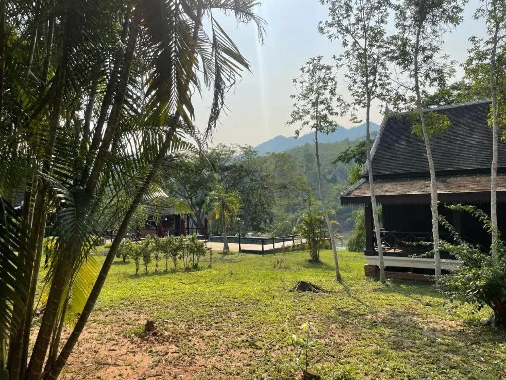 Nam Ou Riverside Resort