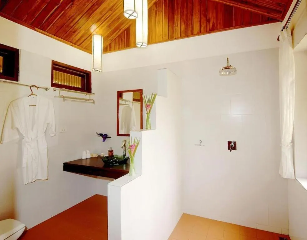 Nam Ou Riverside Resort