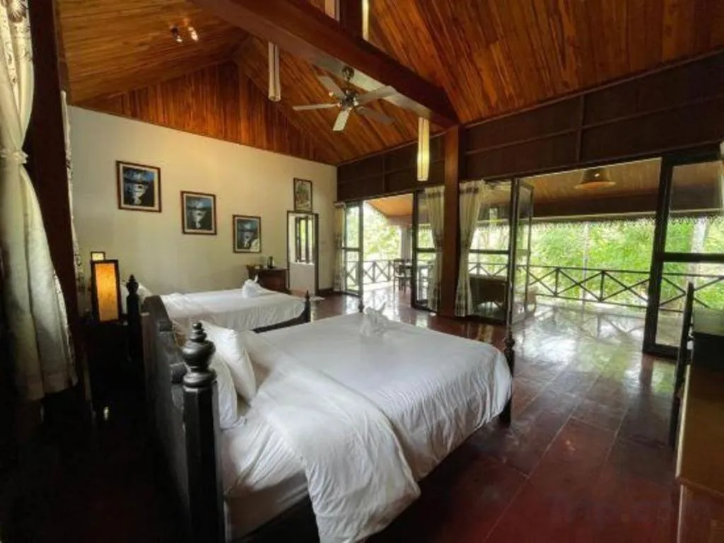 Bed in Nam Ou Riverside Resort