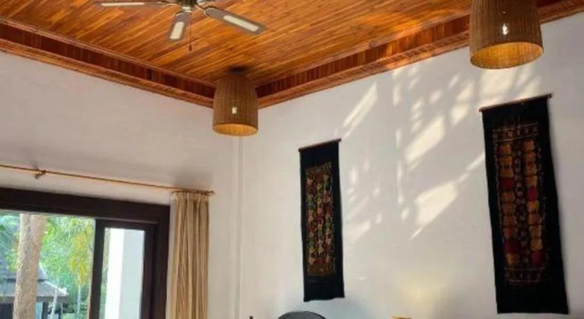 Nam Ou Riverside Resort