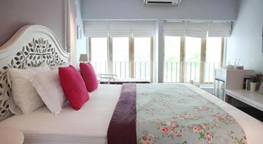 Bed in Baan Hmon-Oon