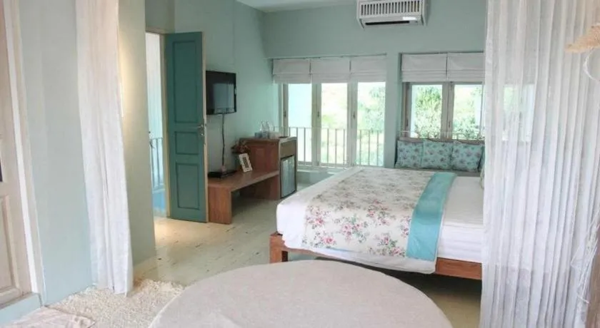Bed in Baan Hmon-Oon