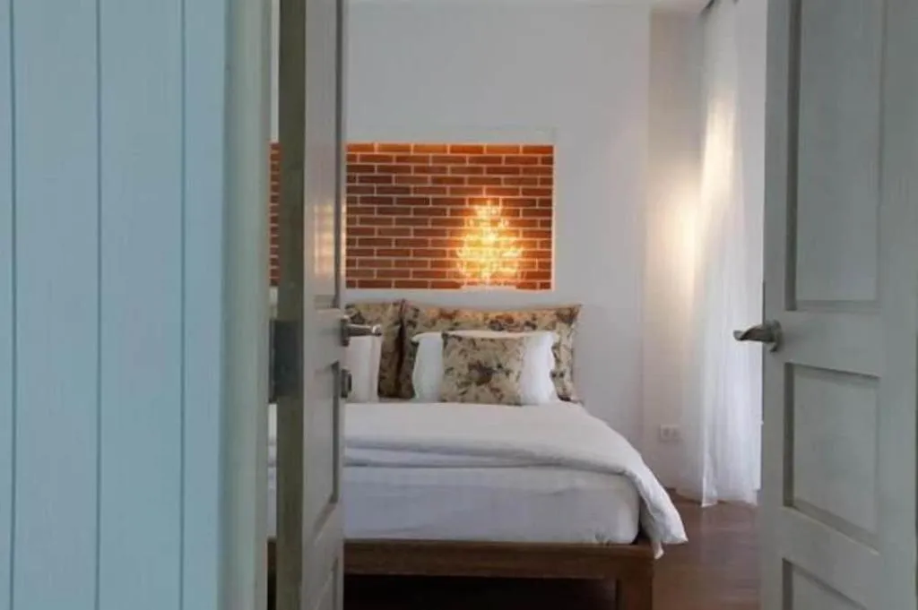 Bed in Baan Hmon-Oon