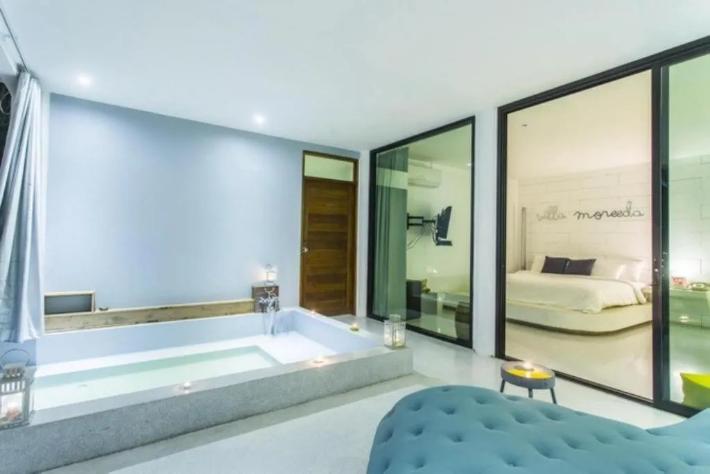 Bed in Villa Moreeda