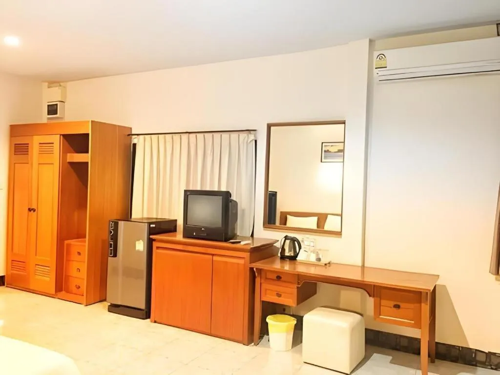 Krabi Grand Place Hotel