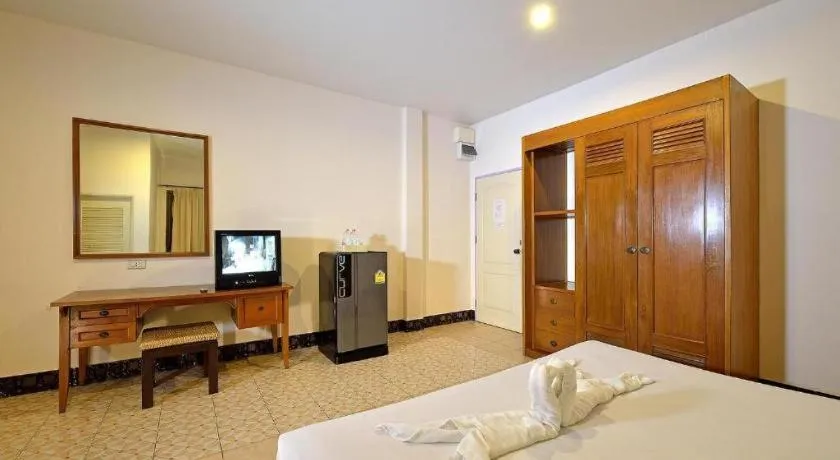 Bed in Krabi Grand Place Hotel