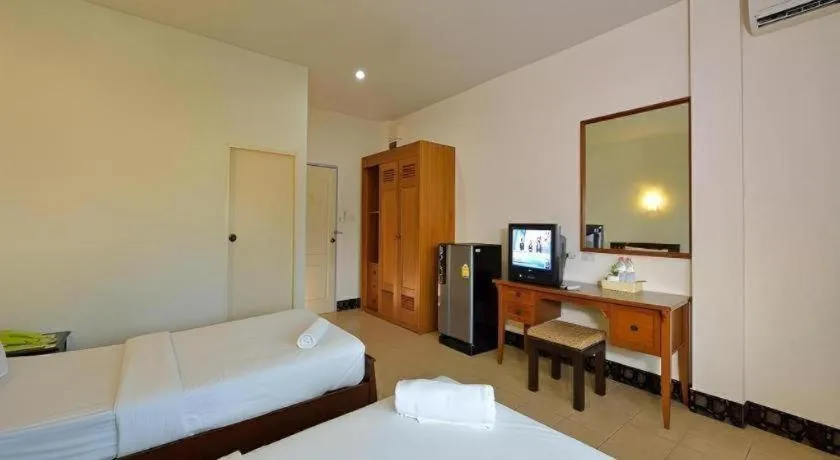 Bed in Krabi Grand Place Hotel