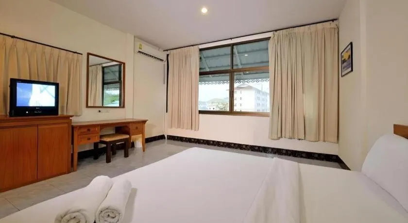 Bed in Krabi Grand Place Hotel