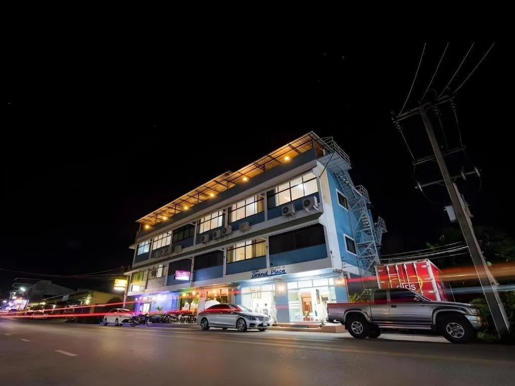 Krabi Grand Place Hotel