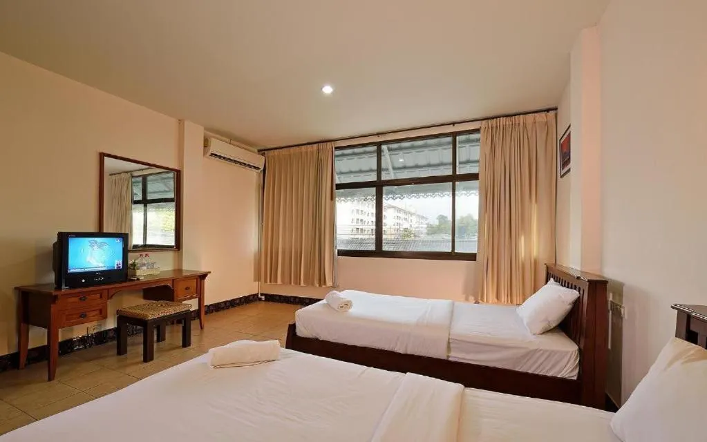 Bed in Krabi Grand Place Hotel