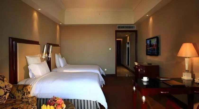 Bed in Babylon Hotel