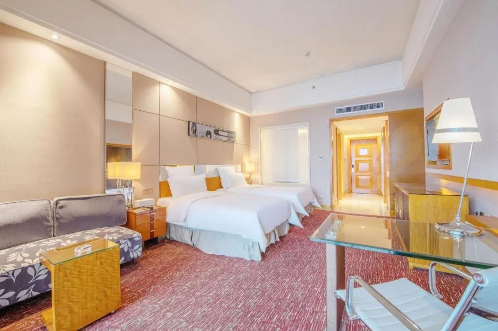 Bed in Babylon Hotel