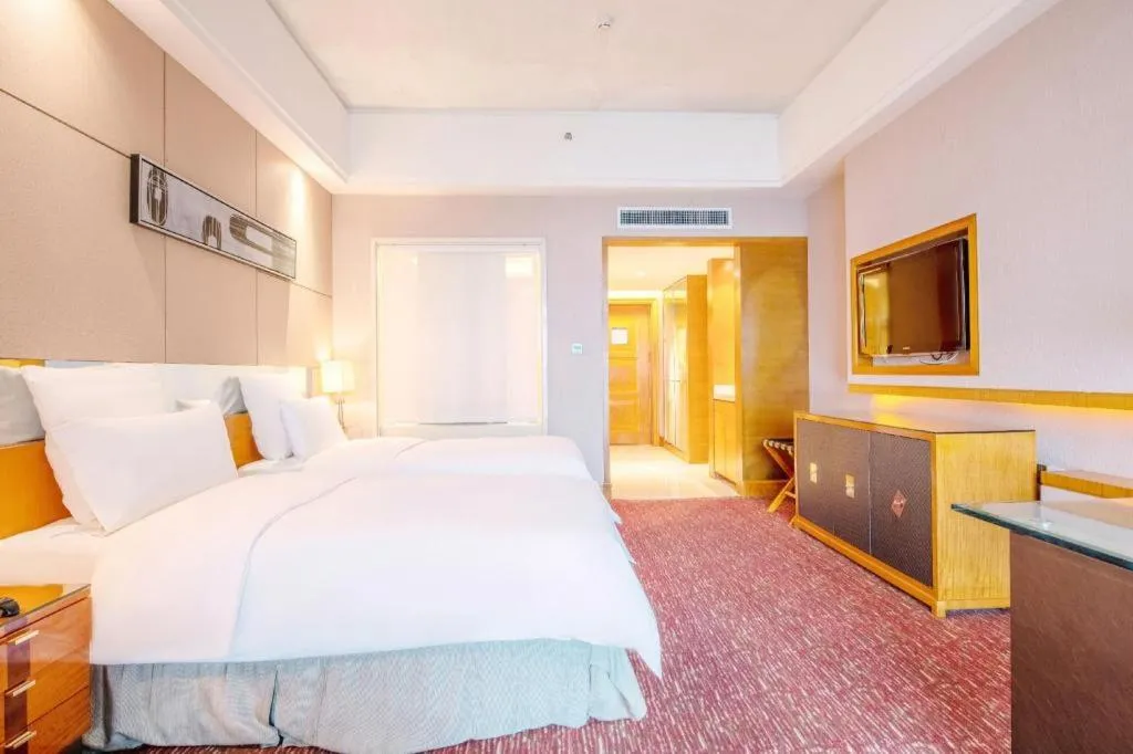 Bed in Babylon Hotel