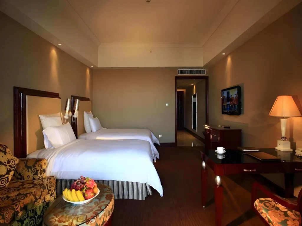 Bed in Babylon Hotel